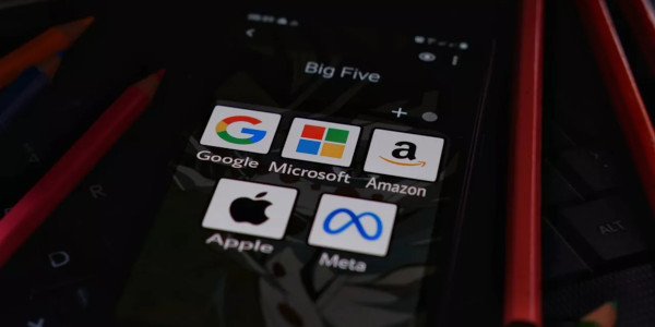 Jakarta, Indonesia - August 13, 2022: Google, Microsoft, Amazon, Apple and Meta, the Big Five American information technology companies logo displayed on smartphone